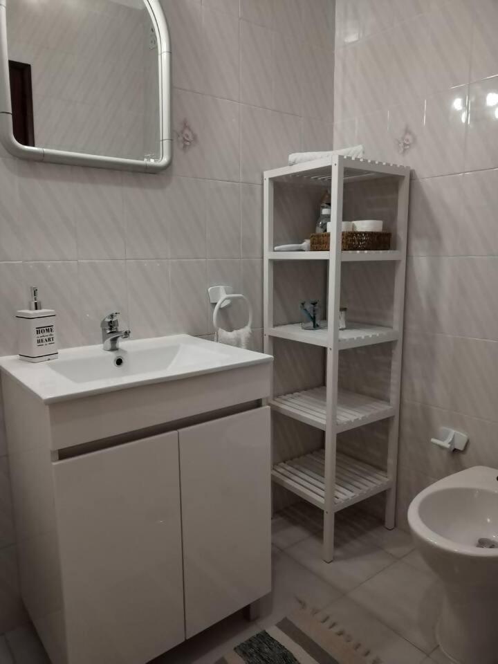 Ip5 Chivas Beach House Ferrel  Extérieur photo